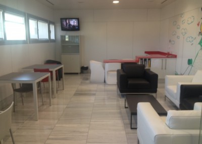 Sala para familiares en el Hospital de la Santa Creu i Sant Pau, proyecto de la Fundación Enriqueta Villavecchia